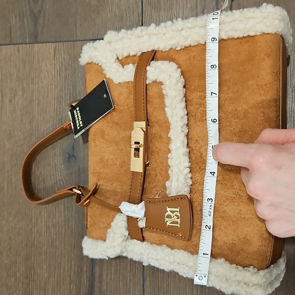 NWT Badgley Mischka Tan Vegan Suede Handbag/Crossbody - Picture 12 of 15